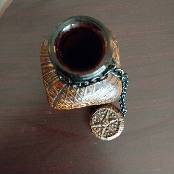 Vtg Miquel de Cervantes Handmade Etched Leather Wrapped Whiskey Bottle Decanter - Picture 7 of 10